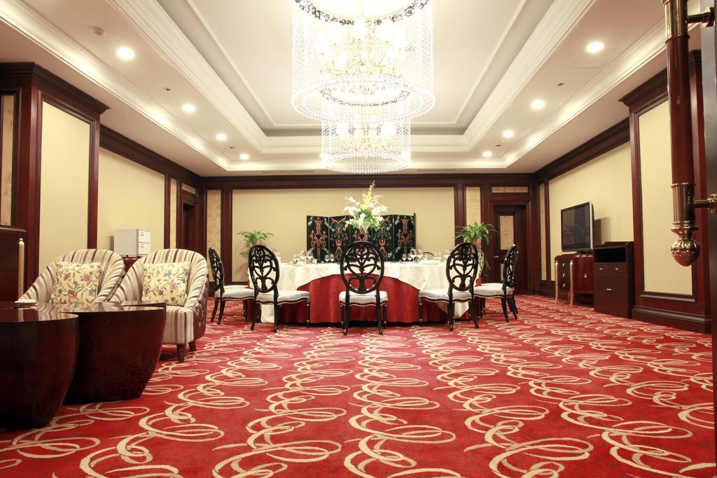 Grand Concordia Hotel Beijing Exterior photo